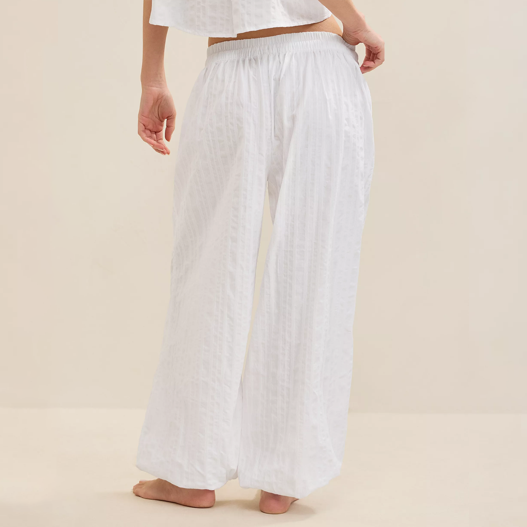 Seersucker Textured Balloon Pant With Elastic Cuffs